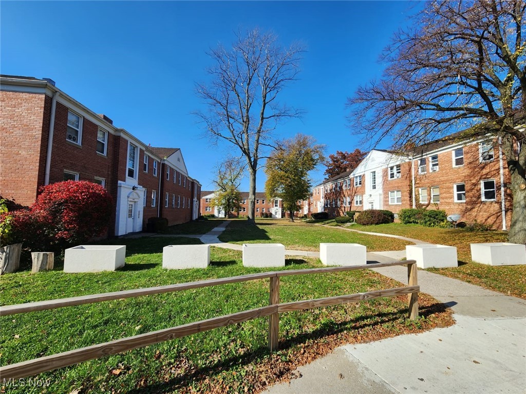 1832 Forest Hills Boulevard East Cleveland OH 44112