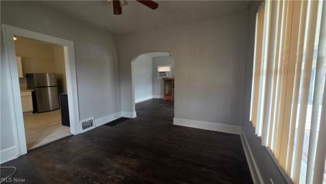 126 Manchester Avenue Youngstown OH 44509