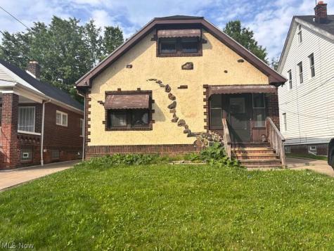 907 Rondel Road Cleveland OH 44110