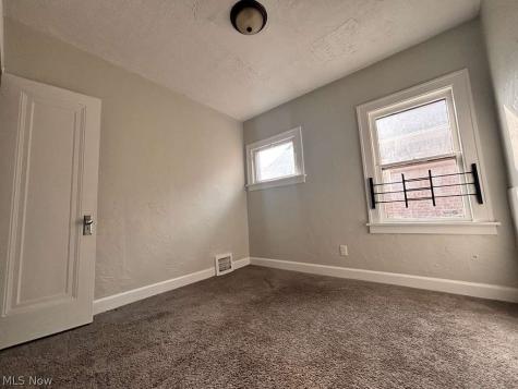 907 Rondel Road Cleveland OH 44110