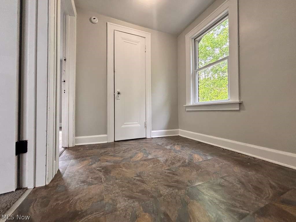 907 Rondel Road Cleveland OH 44110