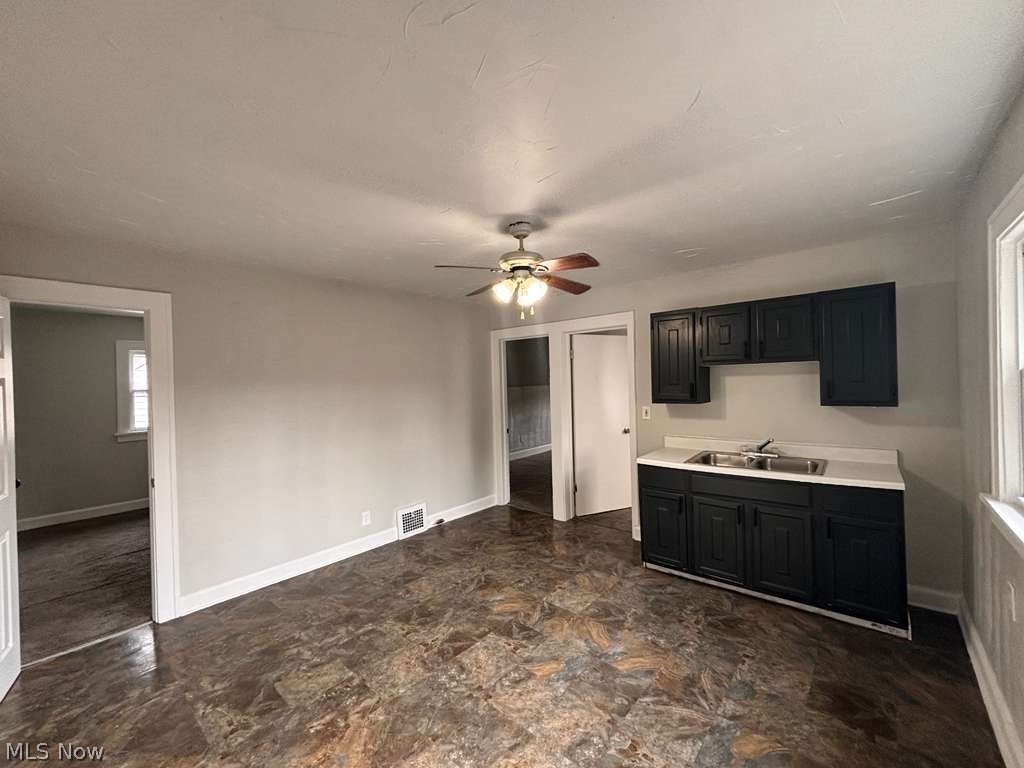 907 Rondel Road Cleveland OH 44110