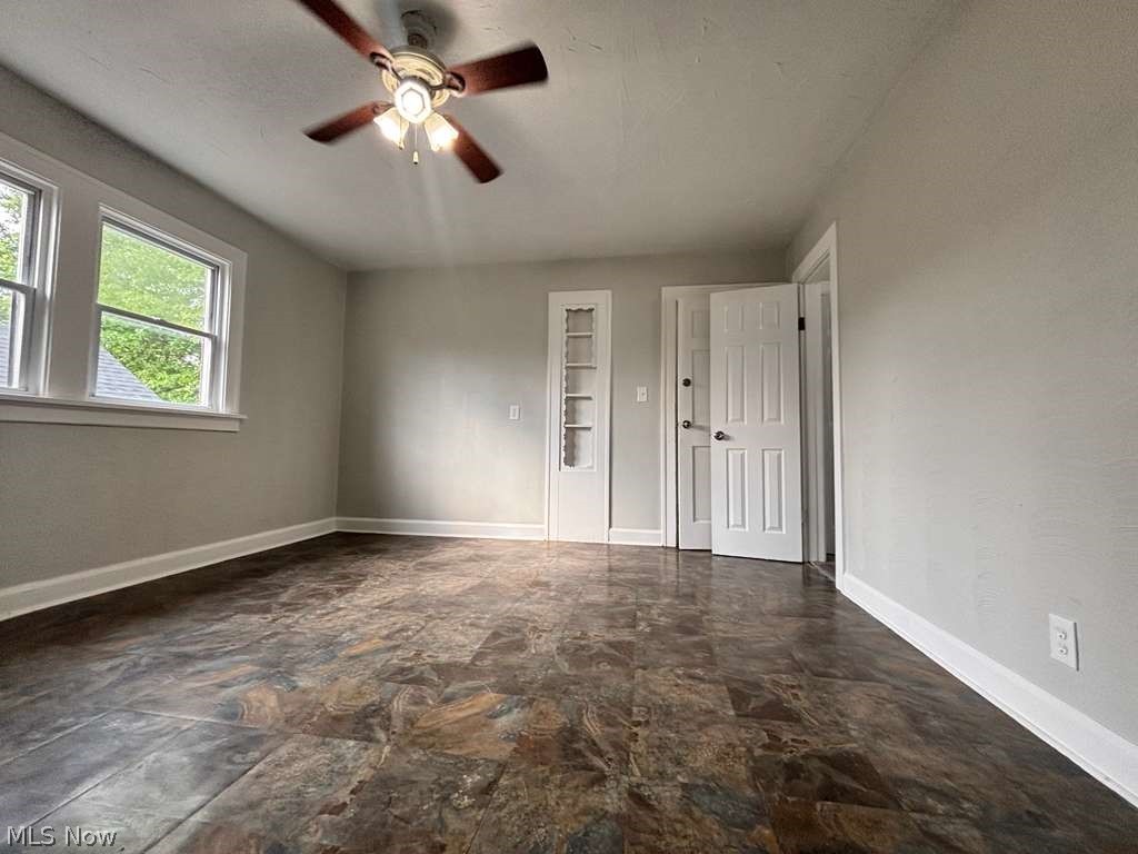 907 Rondel Road Cleveland OH 44110
