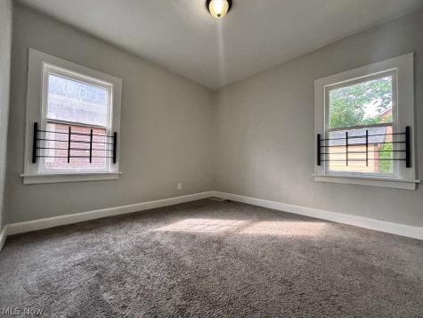 907 Rondel Road Cleveland OH 44110