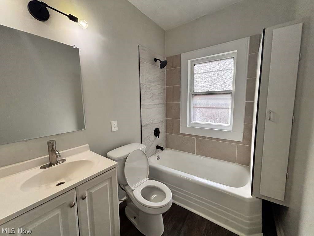 907 Rondel Road Cleveland OH 44110