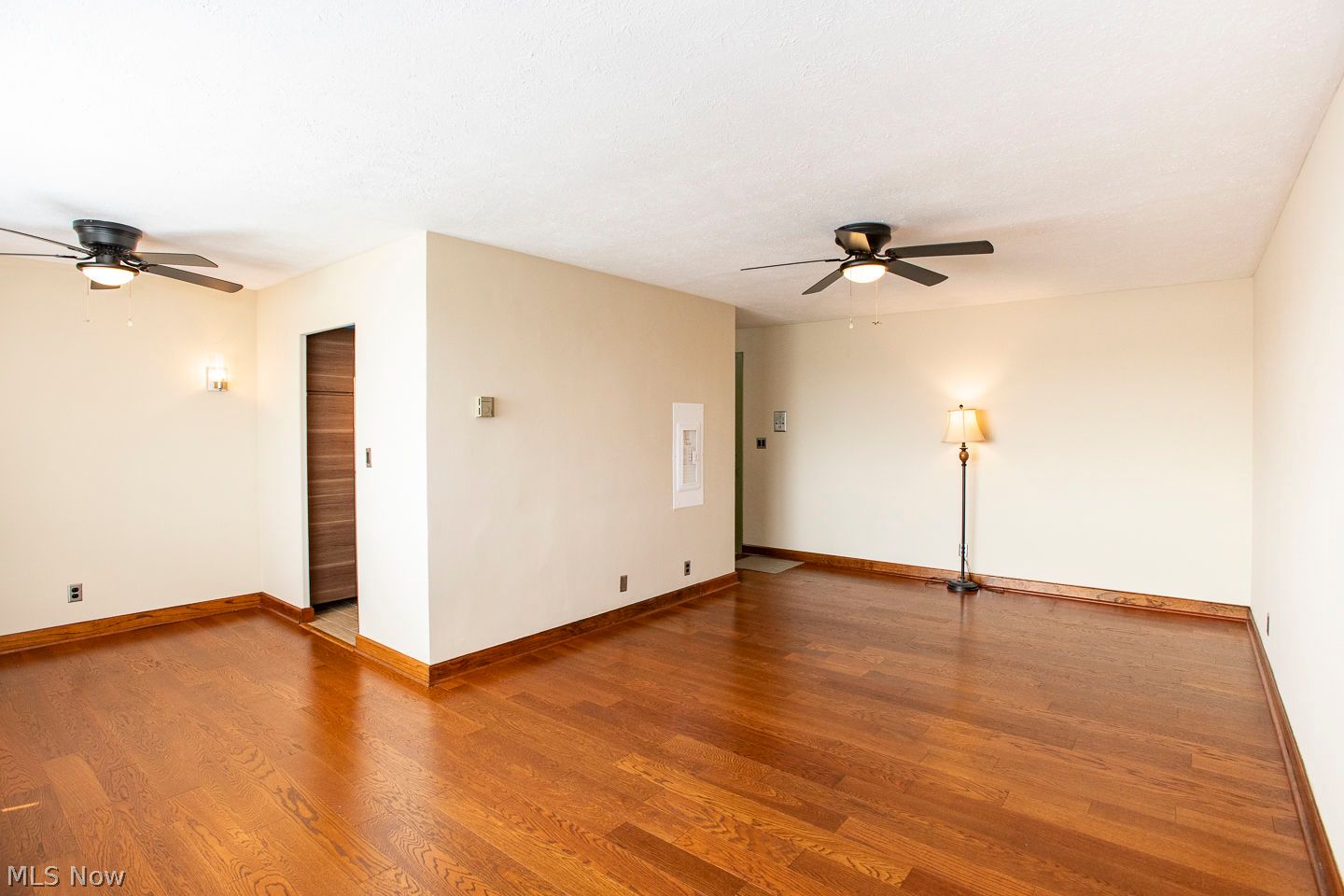 11850 Edgewater Drive Lakewood OH 44107