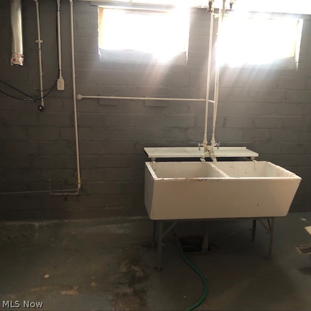 4418 W 176th Street Cleveland OH 44135