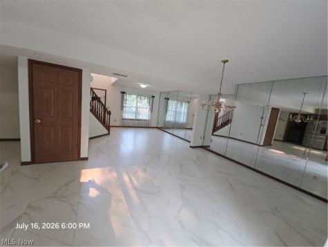 6400 Monroe Lane North Ridgeville OH 44039