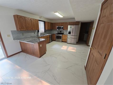 6400 Monroe Lane North Ridgeville OH 44039