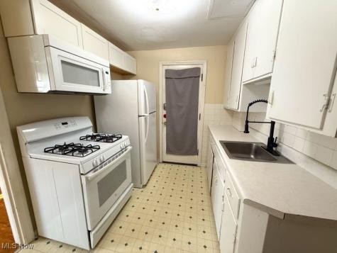 2319 Broad Boulevard Cuyahoga Falls OH 44223