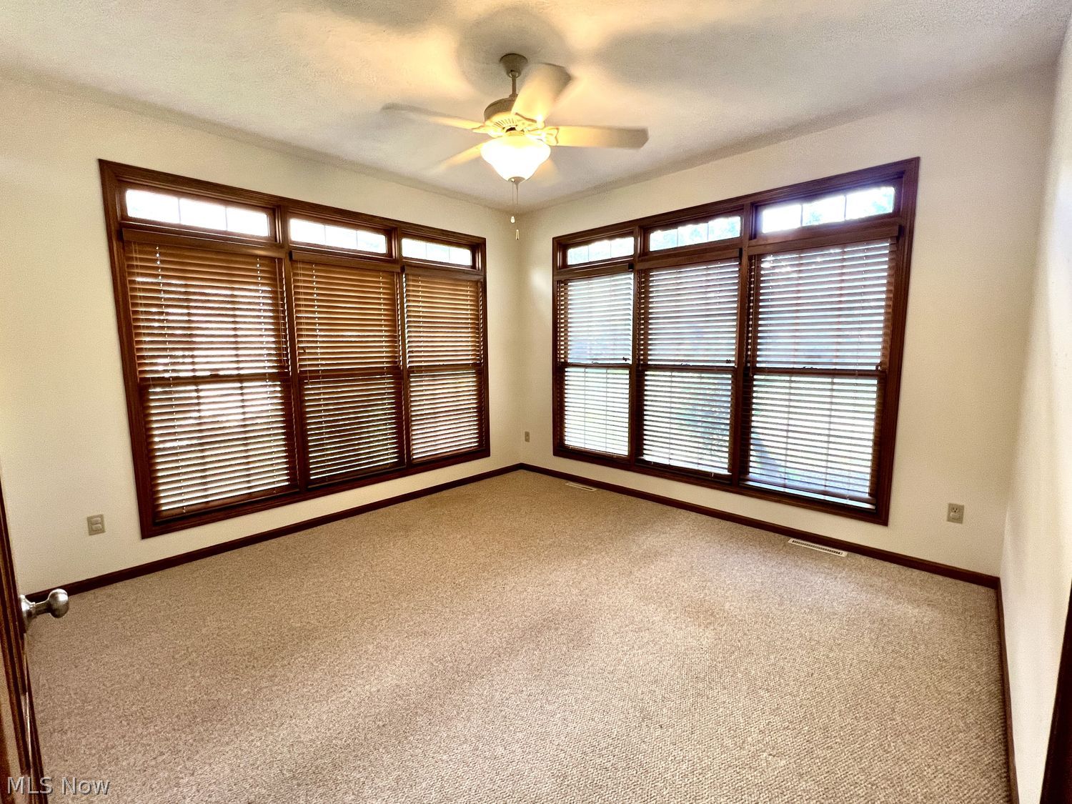 12341 Paddock Circle Strongsville OH 44149