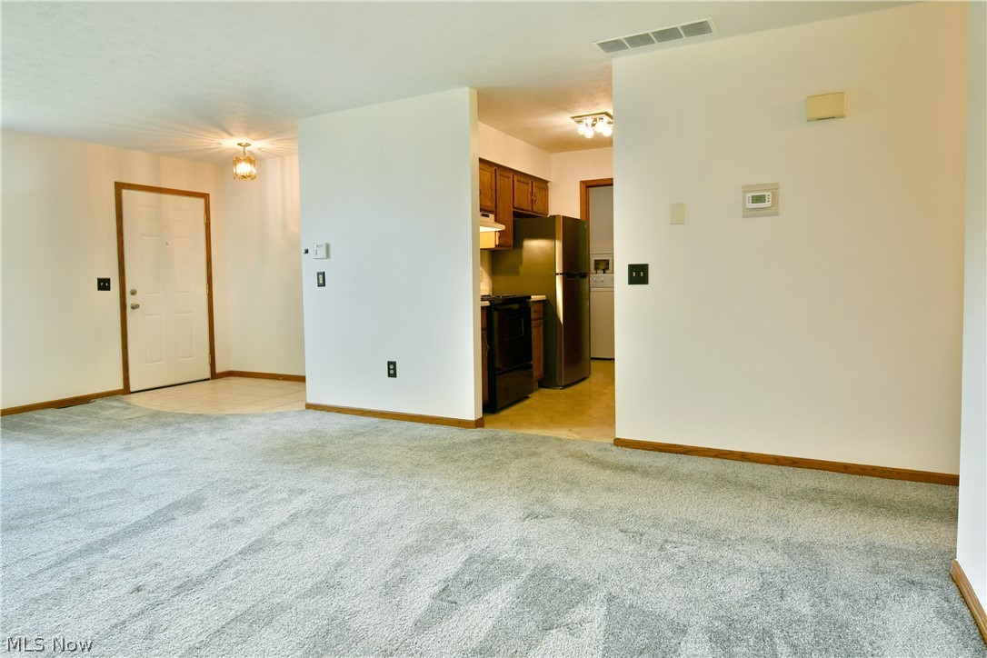 2237 Cadwallader Sonk Cortland OH 44410