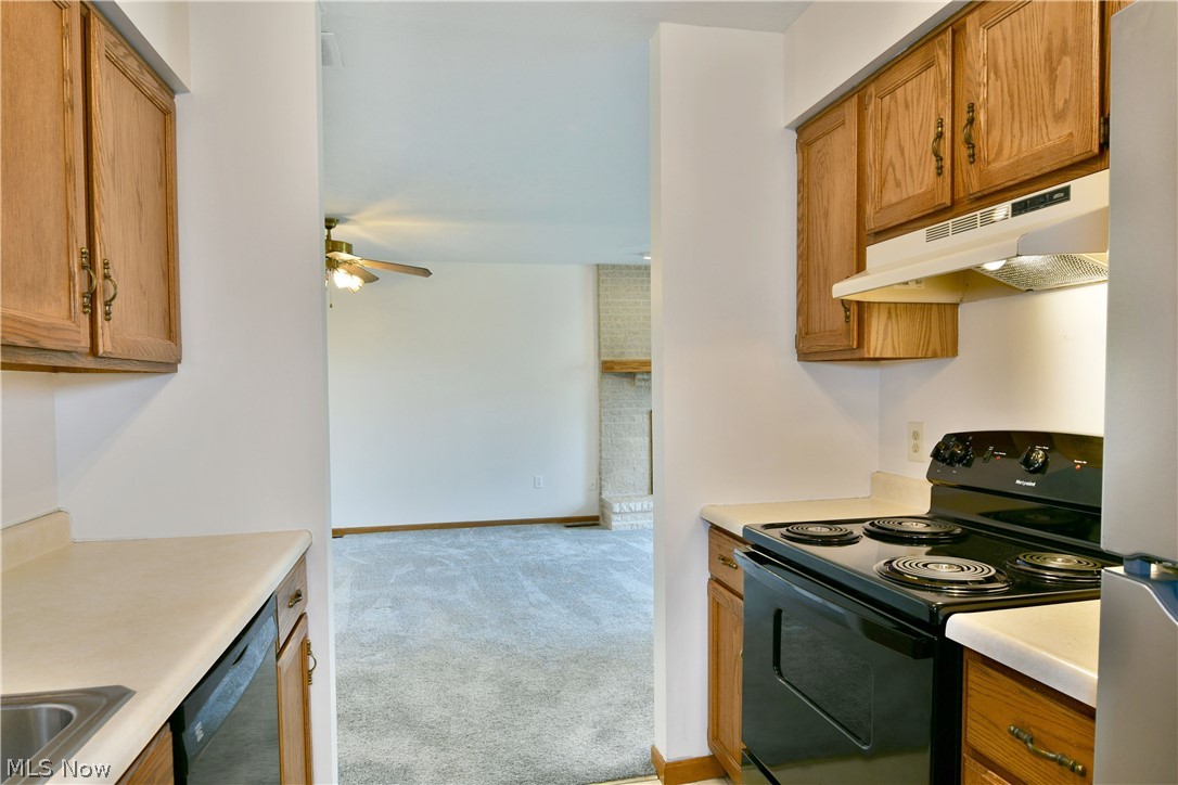 2237 Cadwallader Sonk Cortland OH 44410