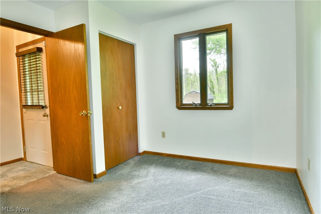 2237 Cadwallader Sonk Cortland OH 44410
