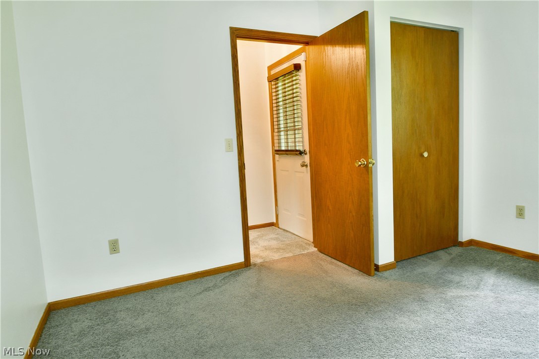 2237 Cadwallader Sonk Cortland OH 44410
