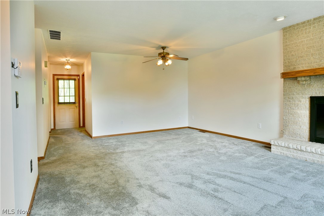 2237 Cadwallader Sonk Cortland OH 44410
