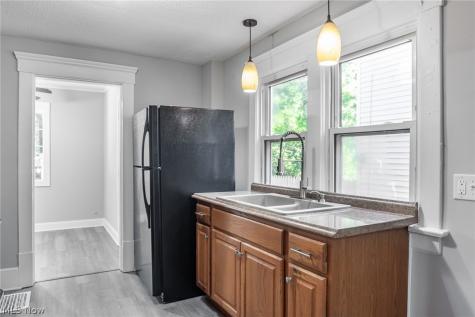 312 Upland Avenue Akron OH 44301