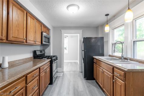 312 Upland Avenue Akron OH 44301