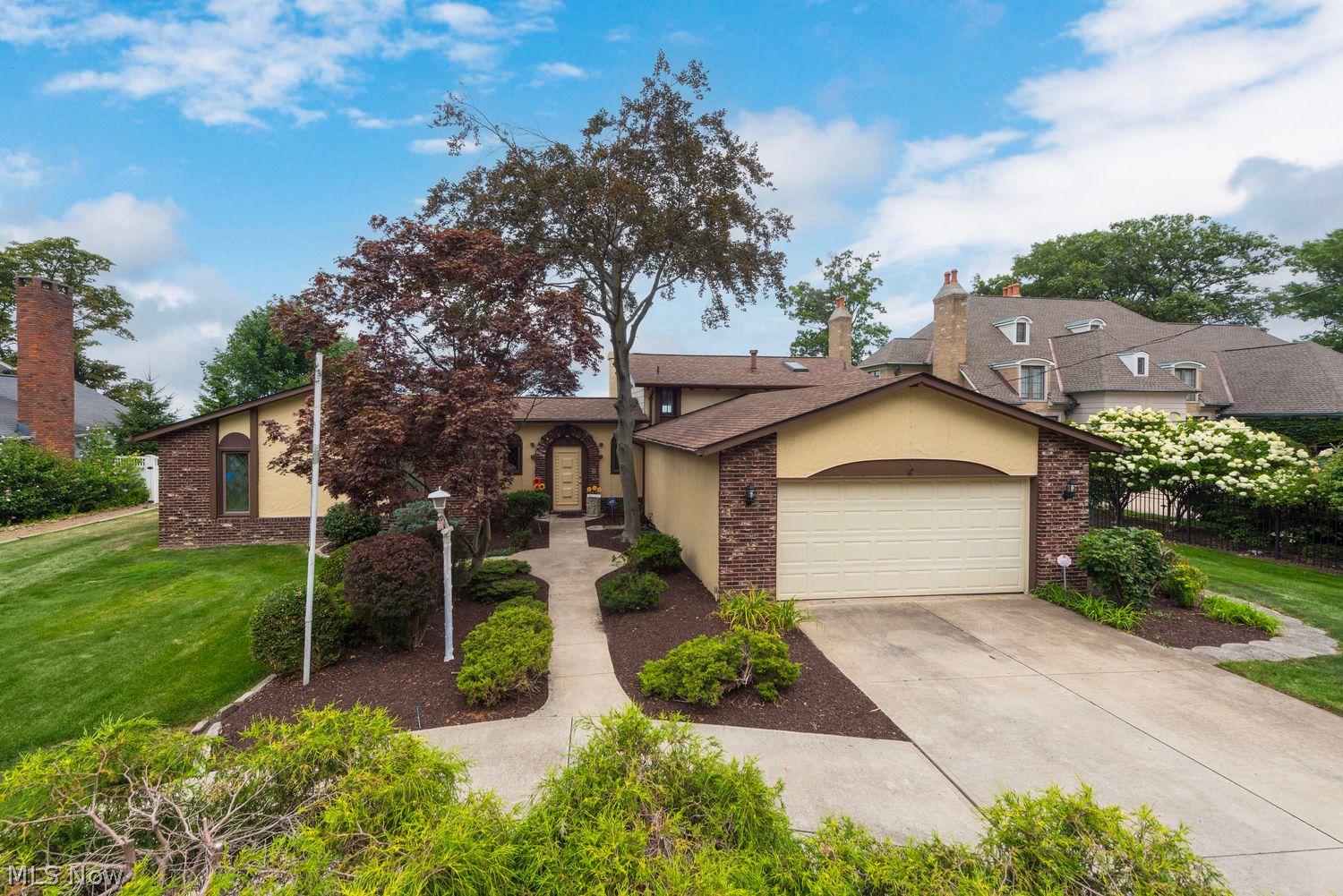 32314 Lake Road Avon Lake OH 44012