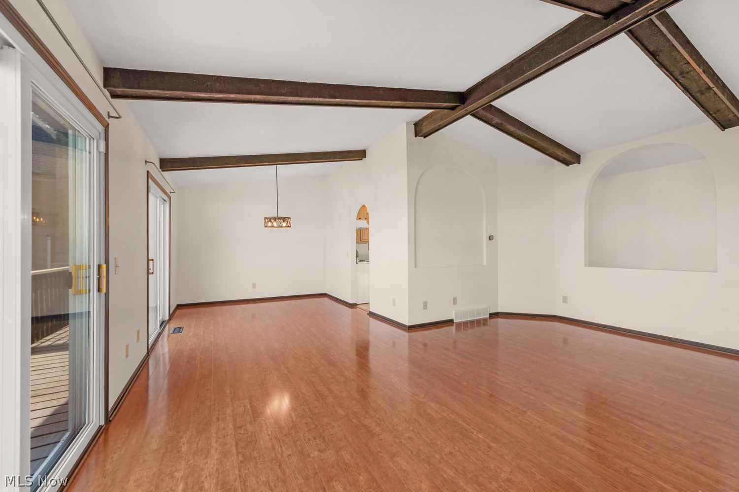 32314 Lake Road Avon Lake OH 44012