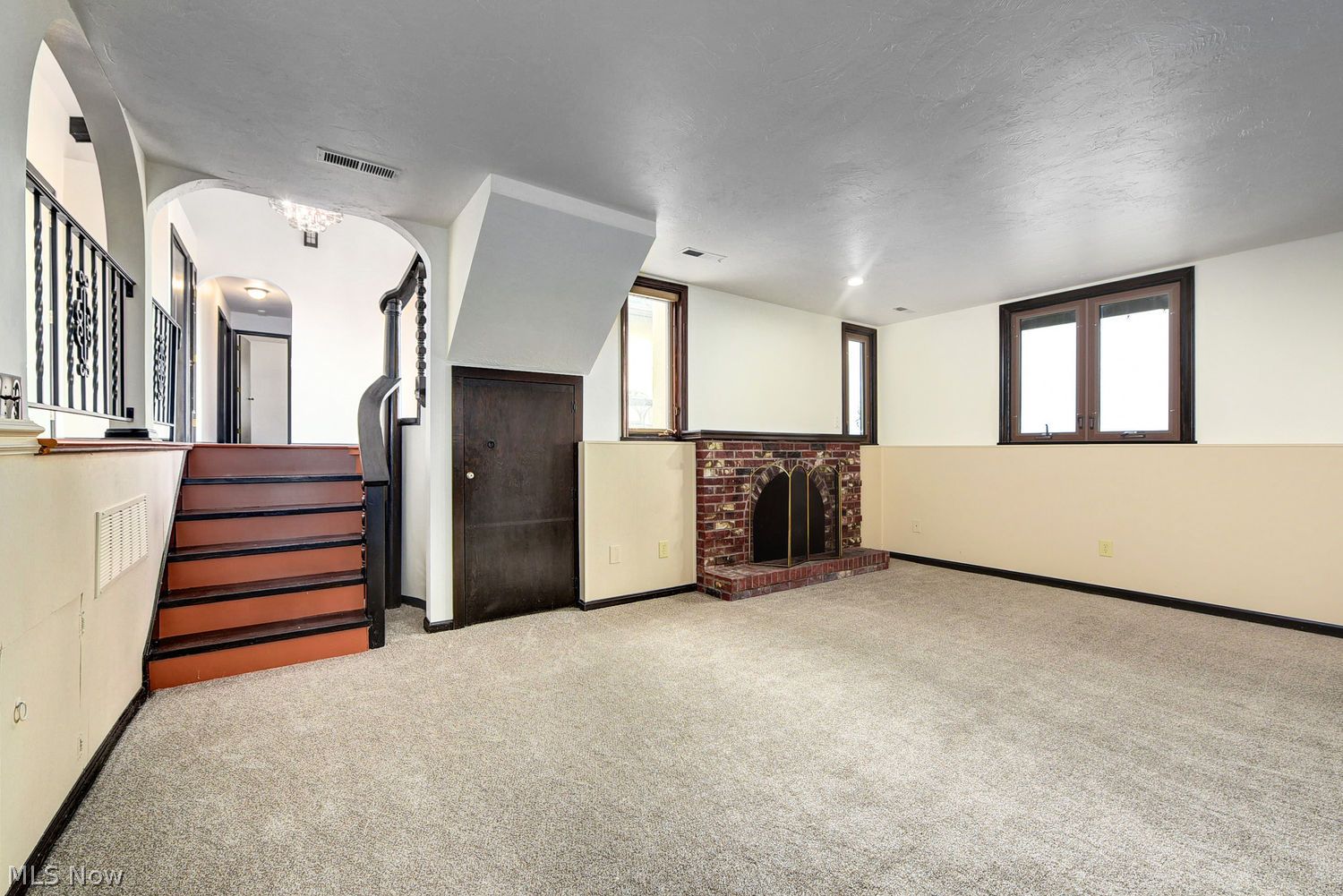 32314 Lake Road Avon Lake OH 44012