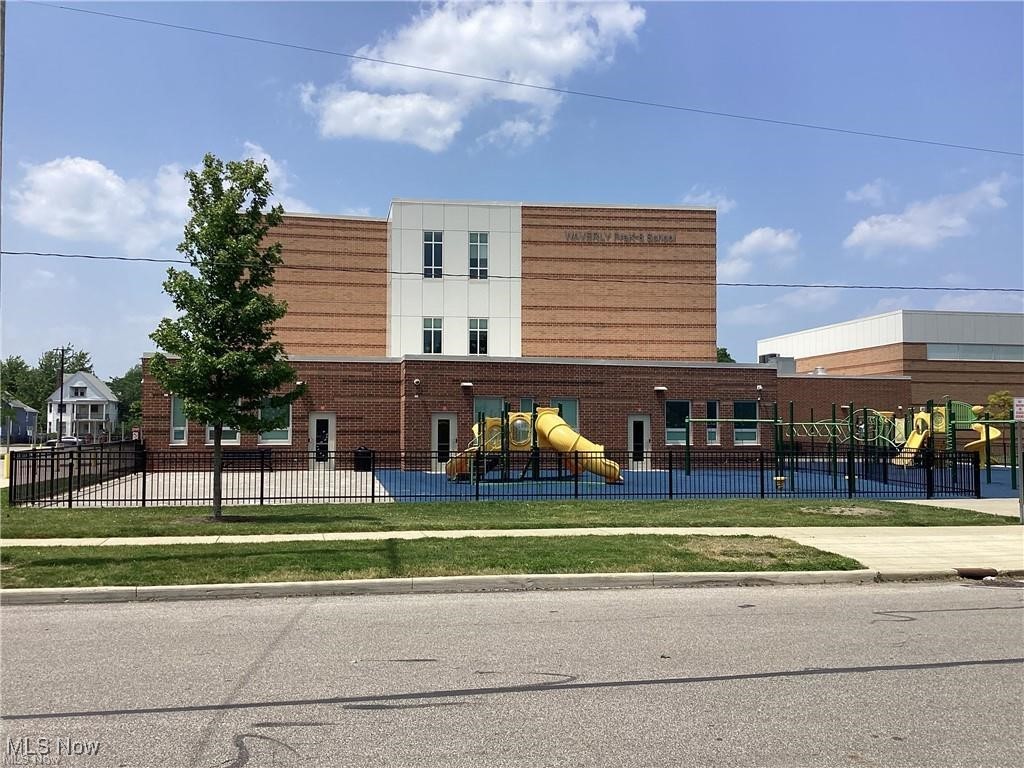 1794 W 54th Street Cleveland OH 44102