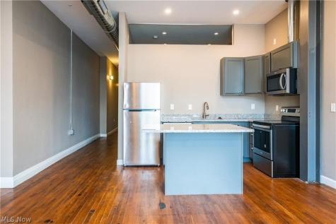 3800 Euclid Avenue Cleveland OH 44115