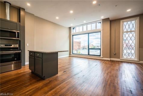 3800 Euclid Avenue Cleveland OH 44115