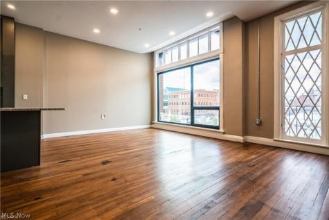 3800 Euclid Avenue Cleveland OH 44115