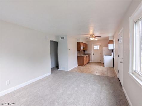 12721 Emery Avenue Cleveland OH 44135