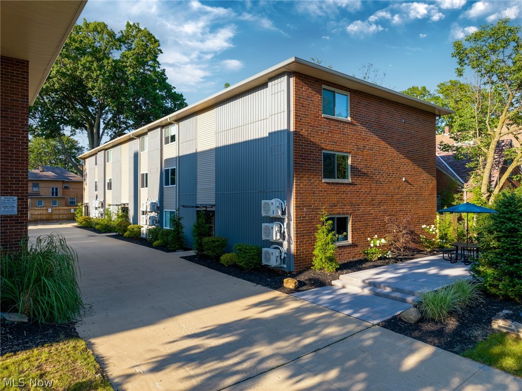 10524 Clifton Boulevard Cleveland OH 44102