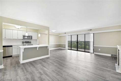 12550 Lake Avenue Lakewood OH 44107