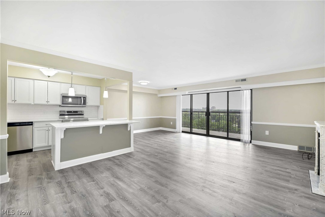 12550 Lake Avenue Lakewood OH 44107