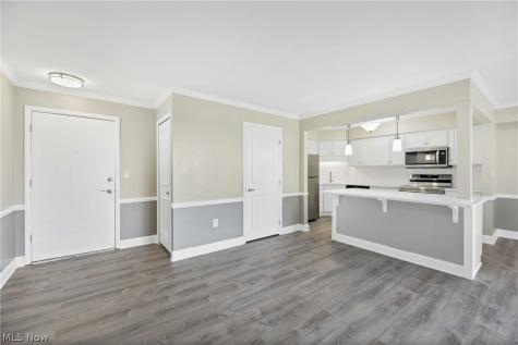 12550 Lake Avenue Lakewood OH 44107