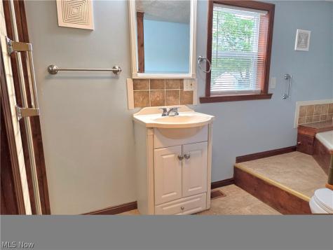 2956 Hayne Road Akron OH 44312