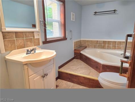 2956 Hayne Road Akron OH 44312