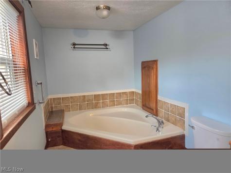 2956 Hayne Road Akron OH 44312