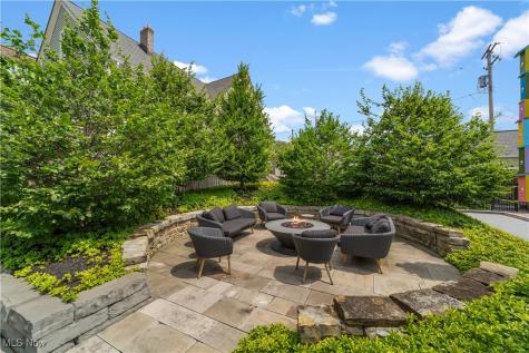 2048 Fulton Road Cleveland OH 44113