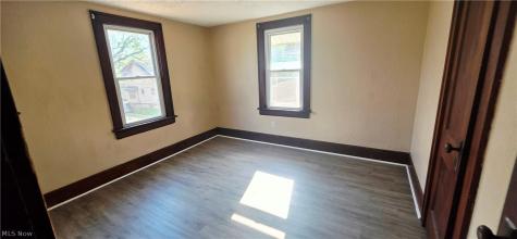 147 Brighton Drive Akron OH 44301