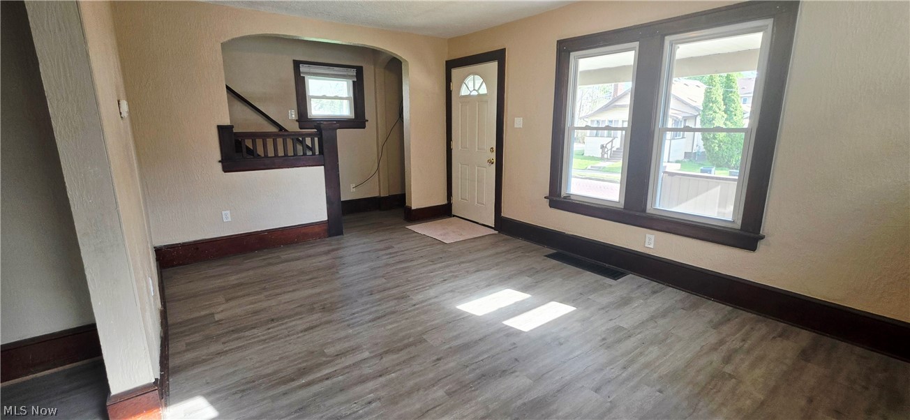 147 Brighton Drive Akron OH 44301