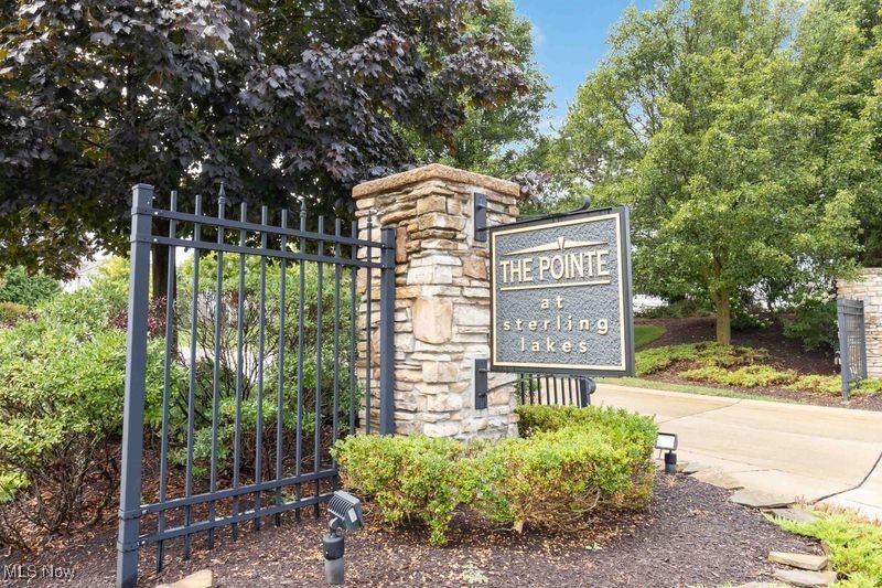 6140 N Pointe Drive Pepper Pike OH 44124