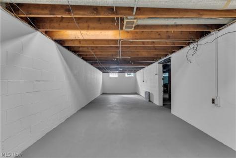 77 Solon Road Bedford OH 44146