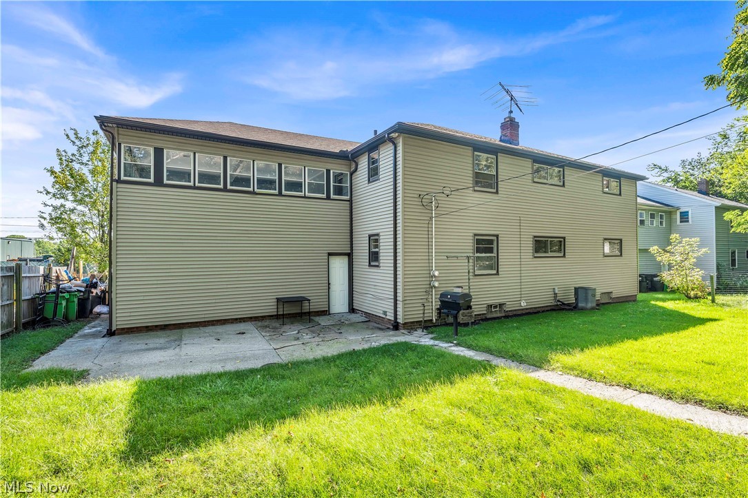 77 Solon Road Bedford OH 44146