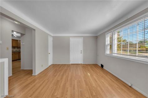 77 Solon Road Bedford OH 44146