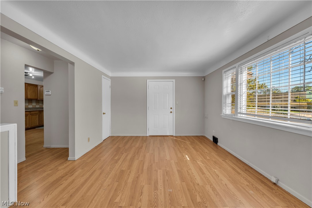 77 Solon Road Bedford OH 44146