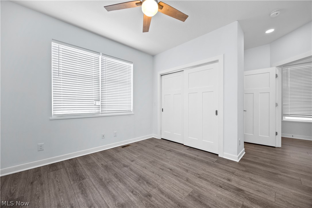 2059 W 34th Place Cleveland OH 44113