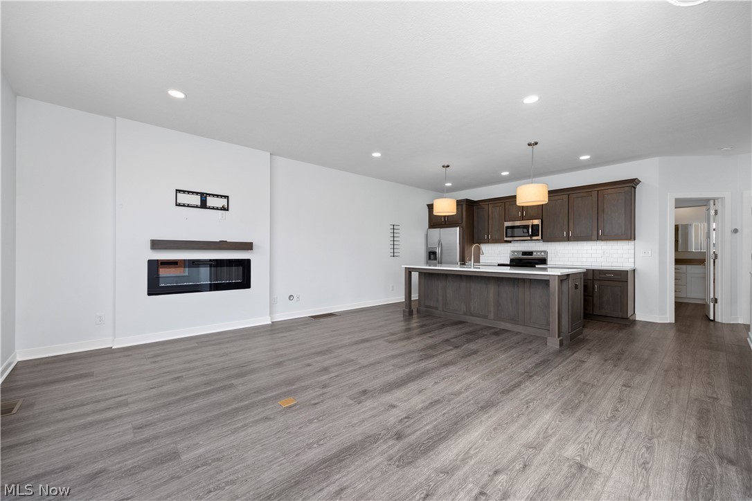 2059 W 34th Place Cleveland OH 44113