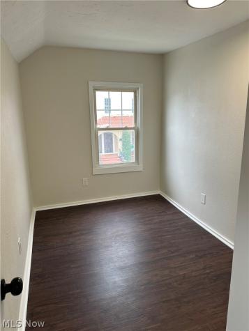 1244 W 69th Street Cleveland OH 44102