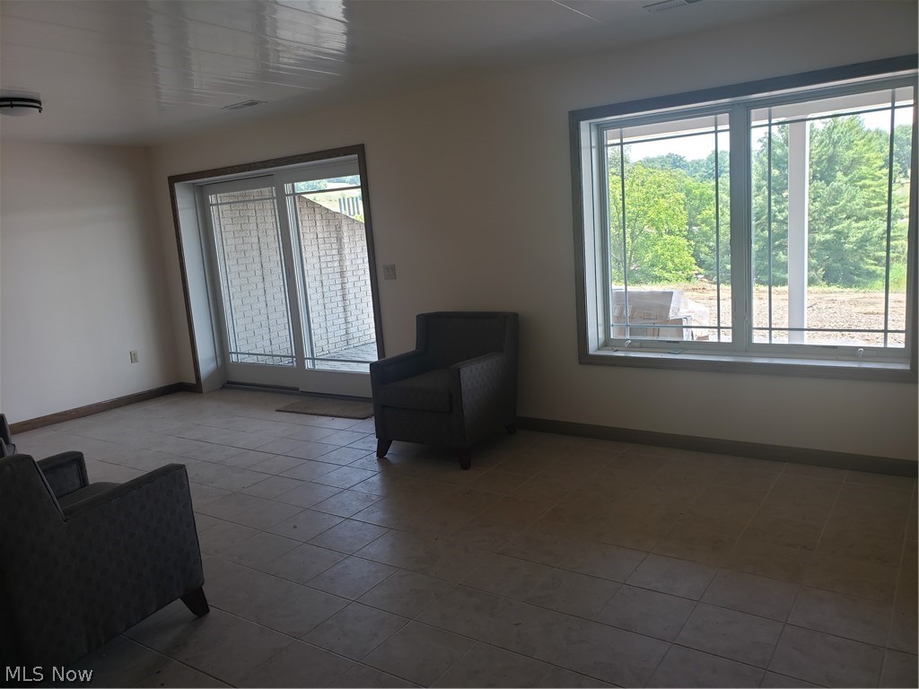 56269 Lakeview Drive Senecaville OH 43780