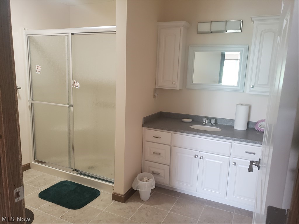 56269 Lakeview Drive Senecaville OH 43780